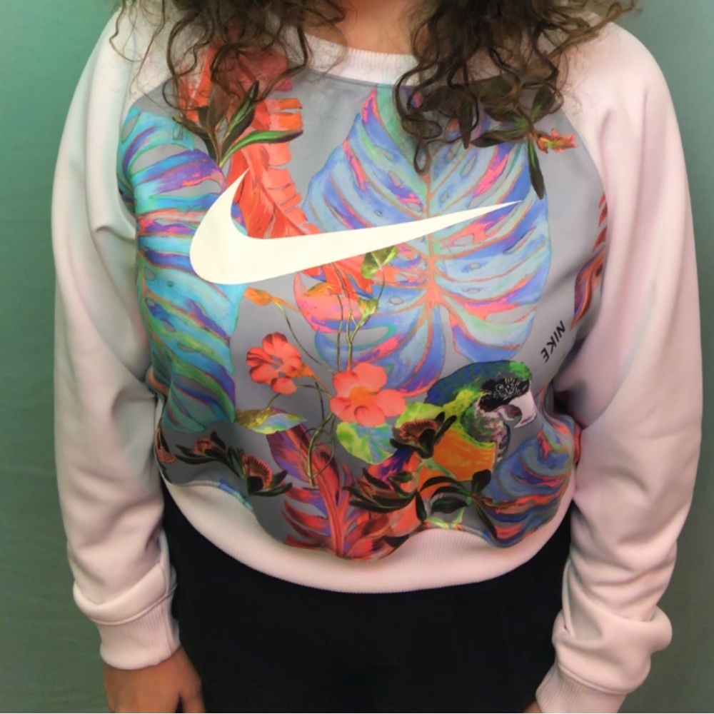 Nike tropical cropped crewneck sweatshirt
